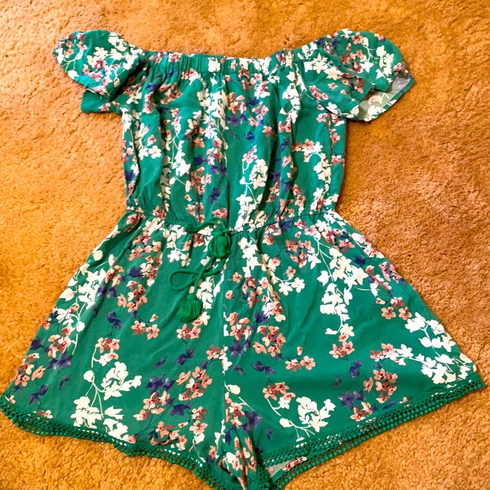 Like new Bebop romper